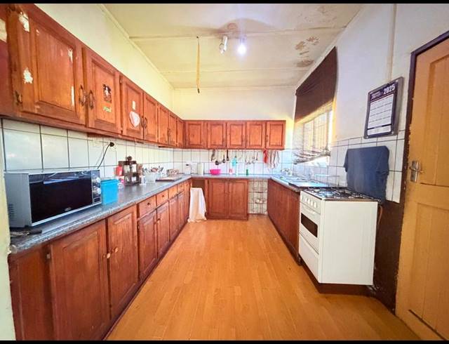 3 BEDROOM HOUSE FOR SALE IN VANDERBIJLPARK CE 1